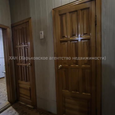 Продам квартиру, Индустриальный просп. , 2 кім., 51.10 м², косметический ремонт 