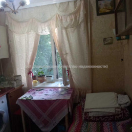 Продам квартиру, Докучаева ул. , 1  ком., 30 м², косметический ремонт