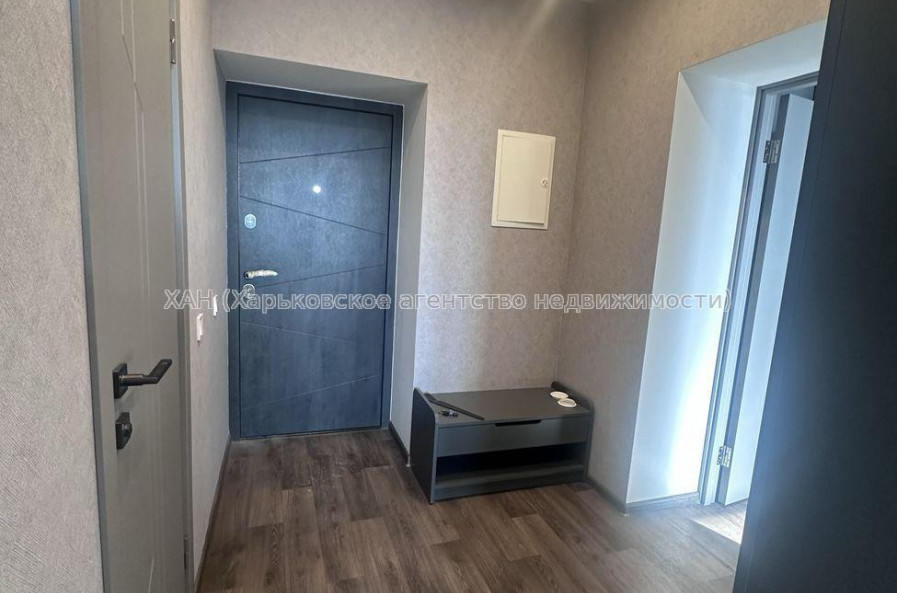 Продам квартиру, Героев Харькова просп. , 1 кім., 39 м², евроремонт 