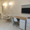 Продам квартиру, Хмельницкого Богдана ул. , 1 кім., 17.20 м², евроремонт 