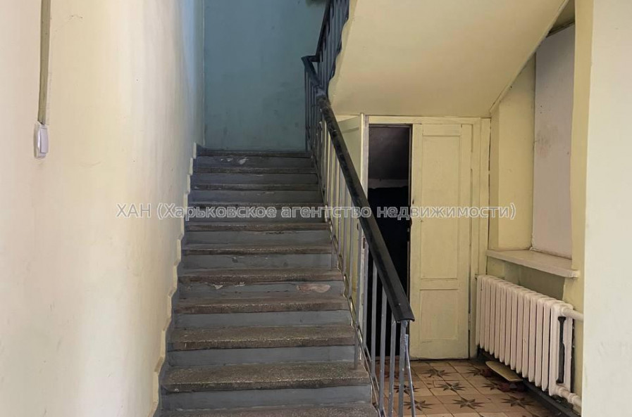 Продам квартиру, Добровольцев ул. , 1  ком., 21 м², косметический ремонт 