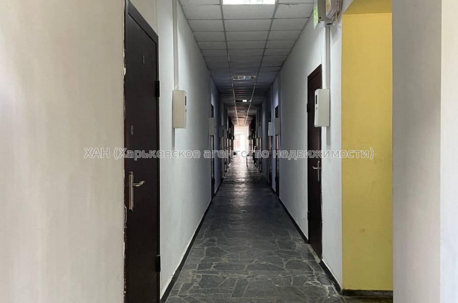 Продам квартиру, Добровольцев ул. , 1  ком., 21 м², косметический ремонт 