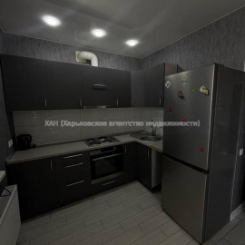Продам квартиру, Салтовское шоссе , 1 кім., 35 м², евроремонт