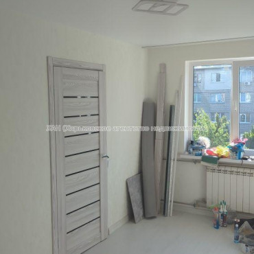Продам квартиру, Косарева ул. , 2  ком., 45 м², капитальный ремонт 