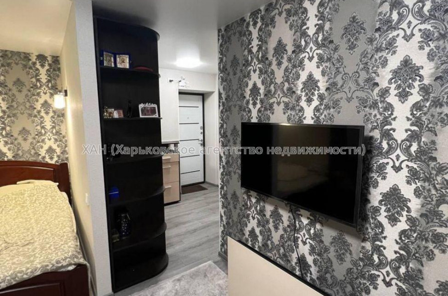 Продам квартиру, Майка Йохансена ул. , 1 кім., 27.70 м², авторский дизайн 