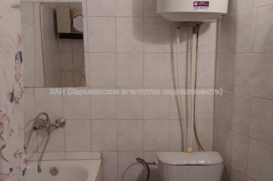 Продам квартиру, Академика Павлова ул. , 1 кім., 31.80 м², косметический ремонт 