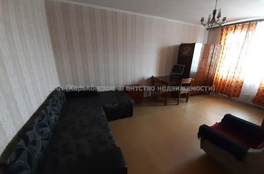 Продам квартиру, Академика Павлова ул. , 1 кім., 31.80 м², косметический ремонт 