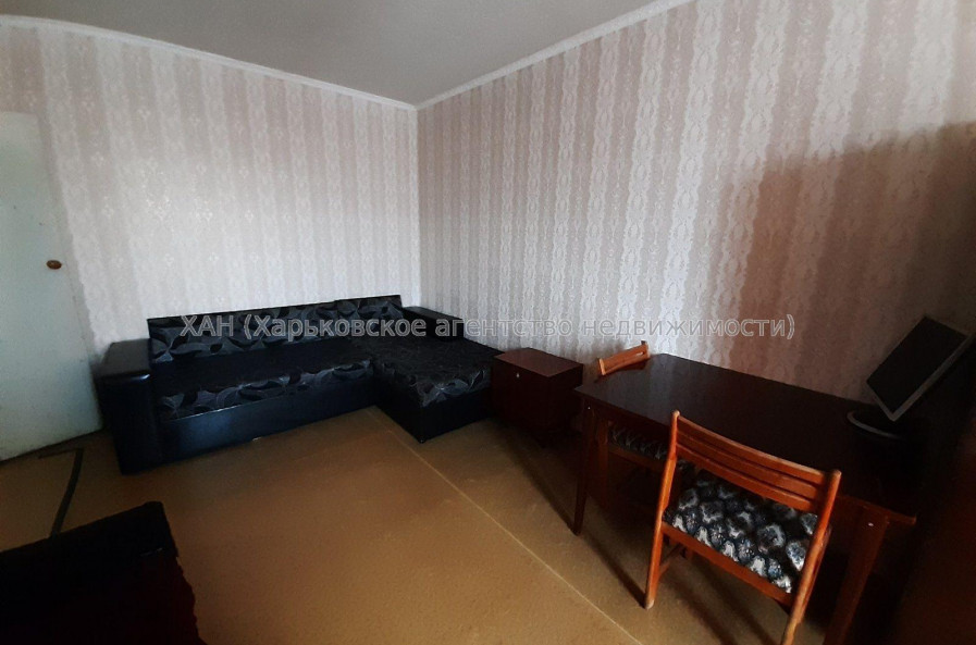 Продам квартиру, Академика Павлова ул. , 1 кім., 31.80 м², косметический ремонт 