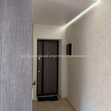 Продам квартиру, Сумгаитская ул. , 1 кім., 33 м², авторский дизайн 