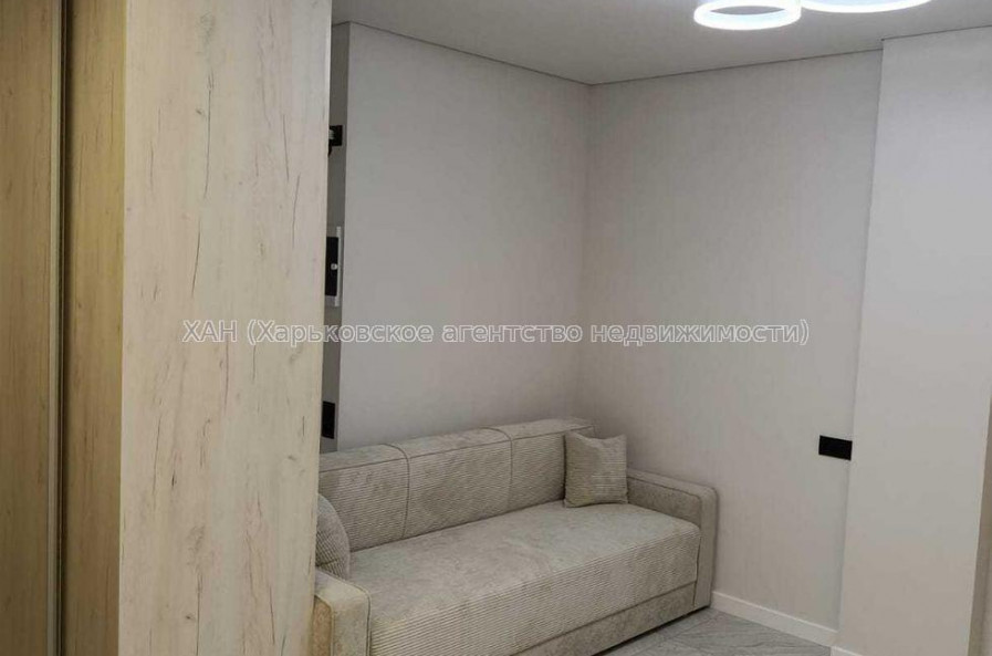 Продам квартиру, Братьев Гипиков ул. , 2  ком., 46 м², евроремонт 