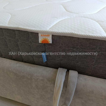 Продам квартиру, Братьев Гипиков ул. , 2  ком., 46 м², евроремонт 