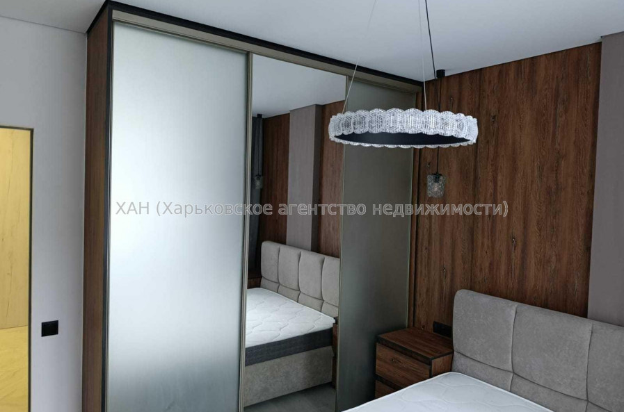 Продам квартиру, Братьев Гипиков ул. , 2  ком., 46 м², евроремонт 