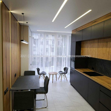 Продам квартиру, Братьев Гипиков ул. , 2  ком., 46 м², евроремонт 