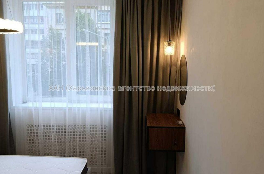 Продам квартиру, Братьев Гипиков ул. , 2  ком., 46 м², евроремонт 