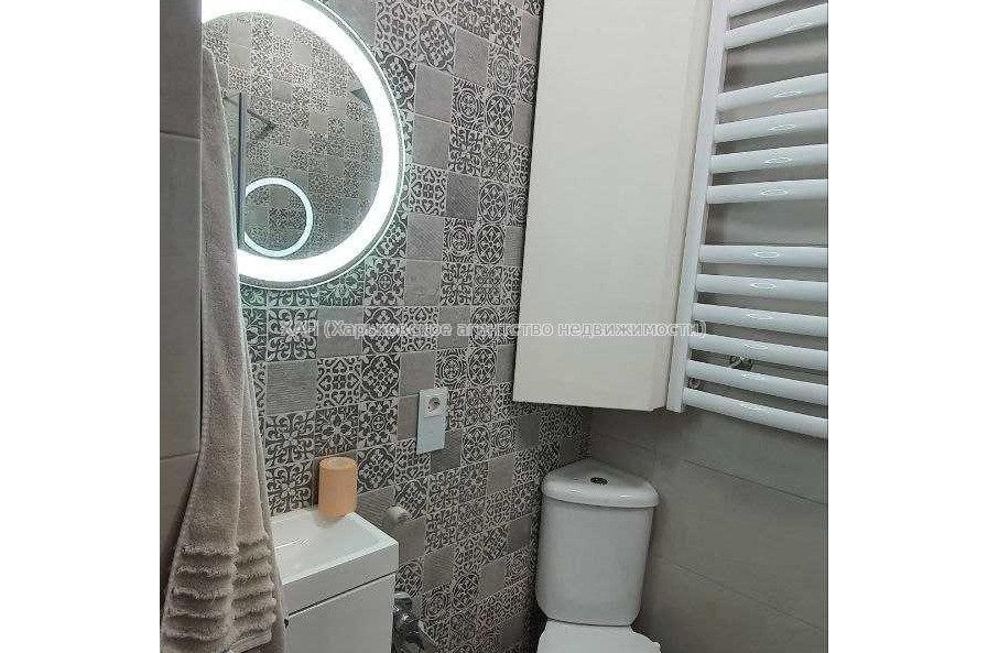 Продам квартиру, Мирослава Мисли ул. , 2  ком., 74 м², авторский дизайн 