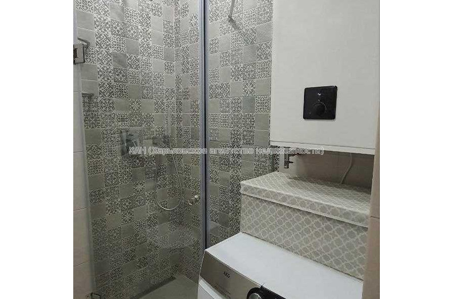 Продам квартиру, Мирослава Мисли ул. , 2  ком., 74 м², авторский дизайн 