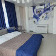 Продам квартиру, Мирослава Мисли ул. , 2  ком., 74 м², авторский дизайн 