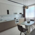 Продам квартиру, Мирослава Мисли ул. , 2  ком., 74 м², авторский дизайн 