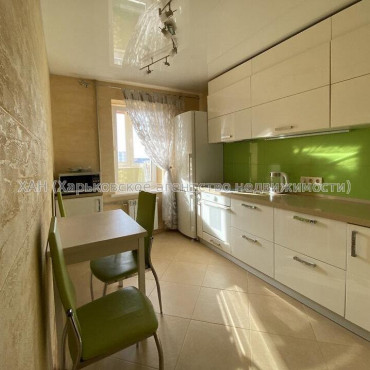 Продам квартиру, Вадима Манька ул. , 1 кім., 37.20 м², евроремонт 