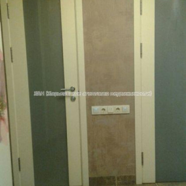 Продам квартиру, 3 кім., 65 м², евроремонт 