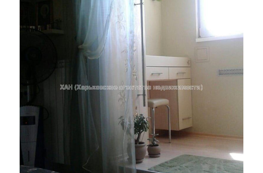 Продам квартиру, 3 кім., 65 м², евроремонт 