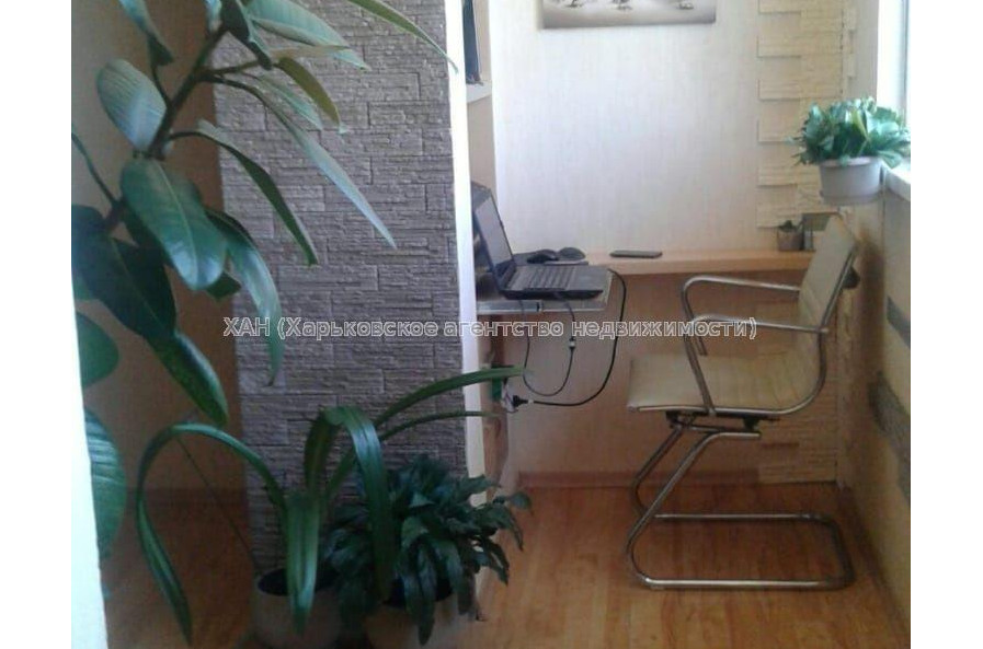 Продам квартиру, 3 кім., 65 м², евроремонт 