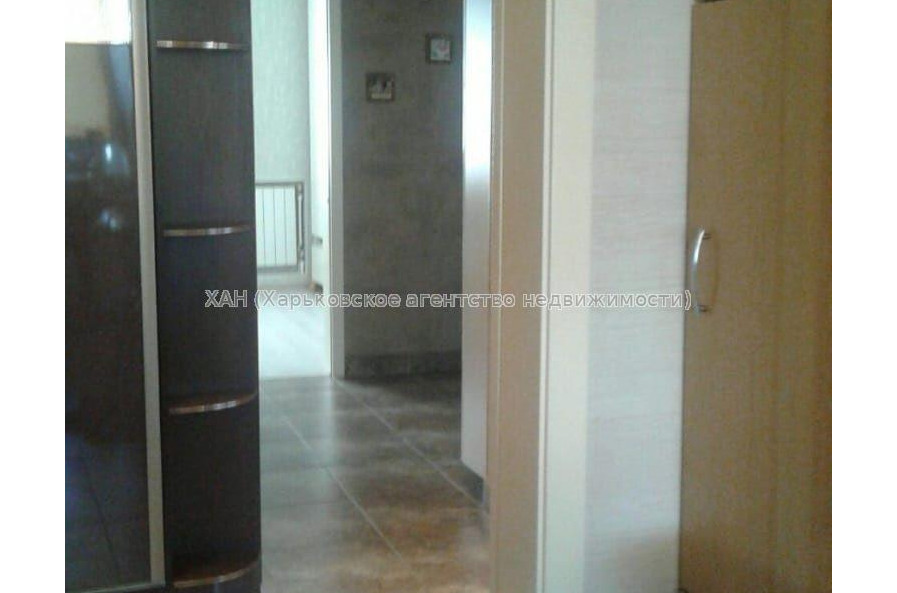 Продам квартиру, 3 кім., 65 м², евроремонт 