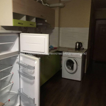 Продам квартиру, Большая Панасовская ул. , 1  ком., 23 м², капитальный ремонт 