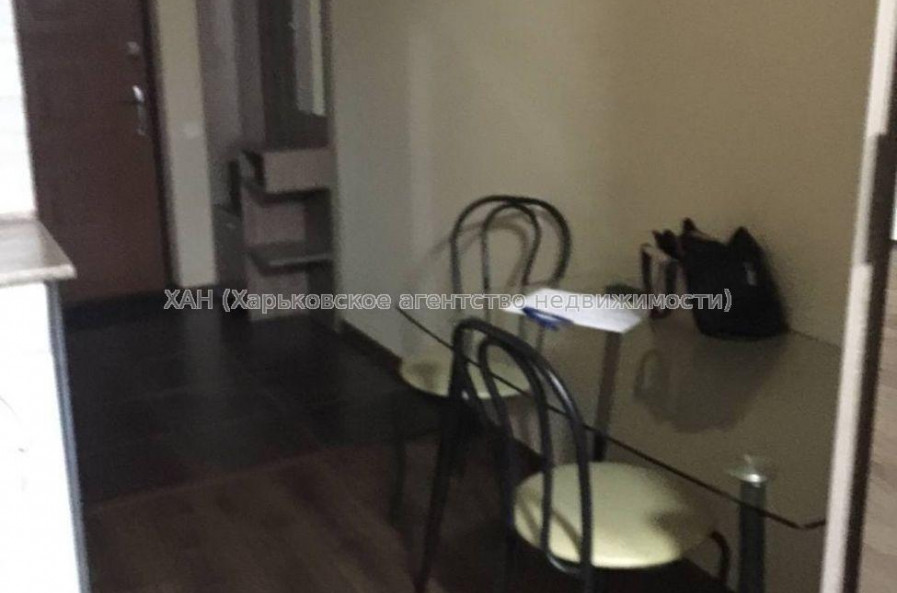 Продам квартиру, Большая Панасовская ул. , 1  ком., 23 м², капитальный ремонт 