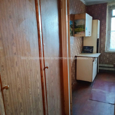 Продам квартиру, Непокоренных ул. , 1 кім., 34 м², советский ремонт 