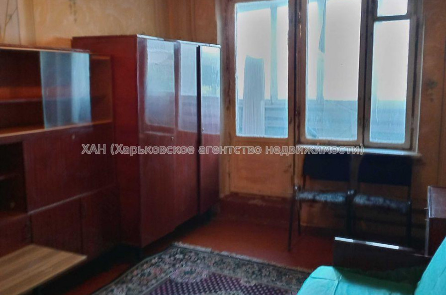 Продам квартиру, Непокоренных ул. , 1 кім., 34 м², советский ремонт 