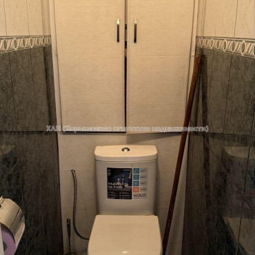 Продам квартиру, Бригады Хартия ул. , 2 кім., 52 м², евроремонт 
