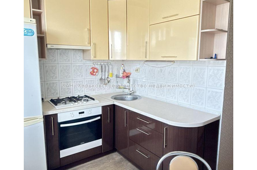 Продам квартиру, Бригады Хартия ул. , 2 кім., 52 м², евроремонт 