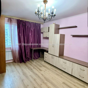Продам квартиру, Бригады Хартия ул. , 2  ком., 52 м², евроремонт 