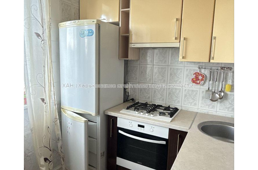Продам квартиру, Бригады Хартия ул. , 2 кім., 52 м², евроремонт 