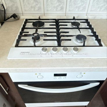 Продам квартиру, Бригады Хартия ул. , 2 кім., 52 м², евроремонт 