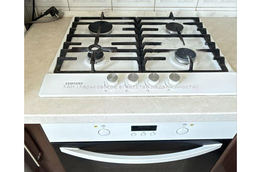 Продам квартиру, Бригады Хартия ул. , 2 кім., 52 м², евроремонт 