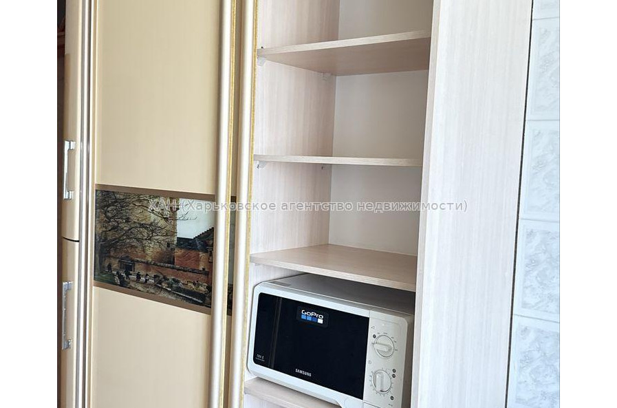 Продам квартиру, Бригады Хартия ул. , 2 кім., 52 м², евроремонт 