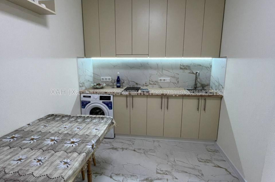 Продам квартиру, Шевченковский пер. , 2  ком., 46 м², евроремонт 