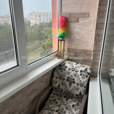 Здам квартиру, Тракторостроителей просп. , 1 кім., 32.30 м², евроремонт 