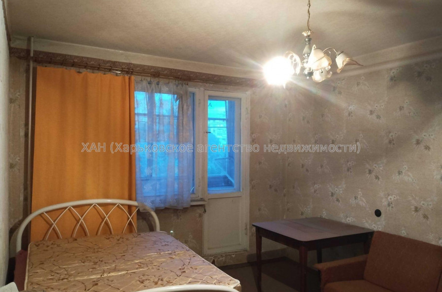 Продам квартиру, Непокоренных ул. , 1  ком., 40 м², косметический ремонт 