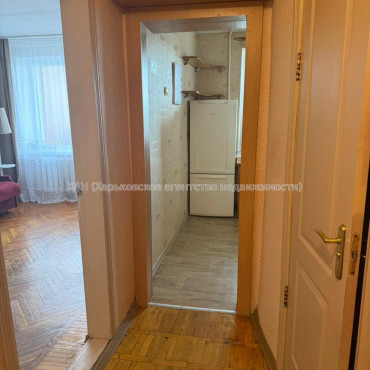 Продам квартиру, 23 Августа ул. , 1  ком., 38 м², косметический ремонт 