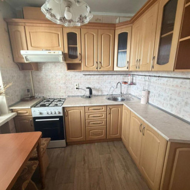 Продам квартиру, 23 Августа ул. , 1  ком., 38 м², косметический ремонт 