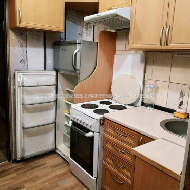 Продам квартиру, Владислава Зубенко ул. , 1  ком., 21 м², капитальный ремонт 