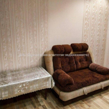 Продам квартиру, Владислава Зубенко ул. , 1  ком., 21 м², капитальный ремонт 