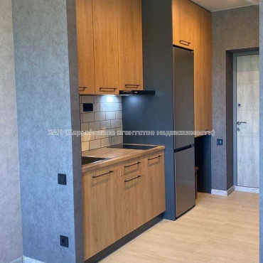 Продам квартиру, Шевченковский пер. , 1 кім., 20 м², евроремонт 