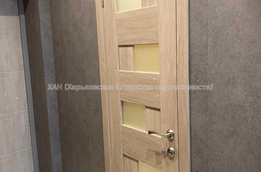 Продам квартиру, Шевченковский пер. , 1 кім., 20 м², евроремонт 
