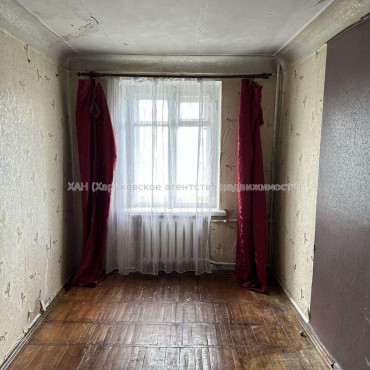 Продам квартиру, Полтавский Шлях ул. , 3  ком., 57 м², советский ремонт 