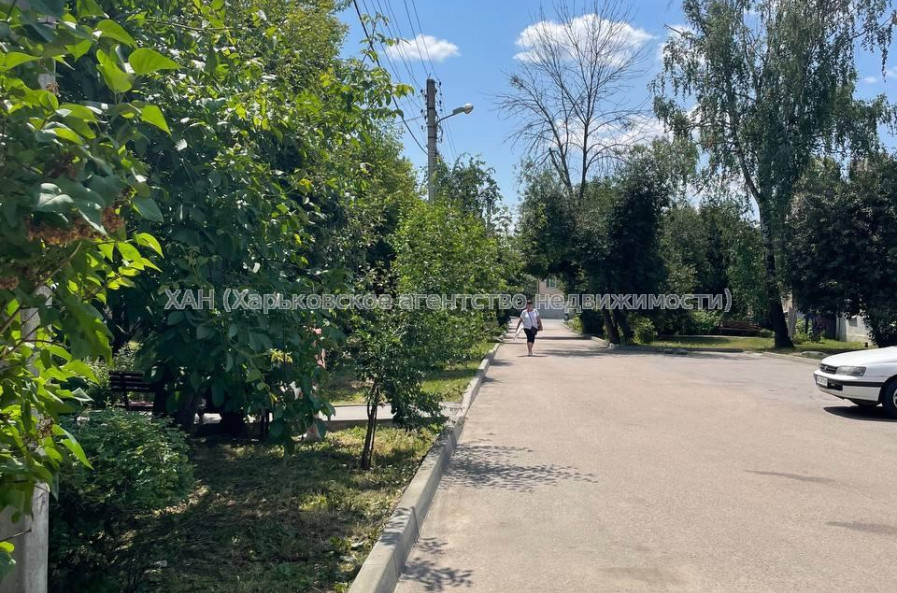 Продам квартиру, Юрия Кондратюка въезд , 3 кім., 55 м², капитальный ремонт 