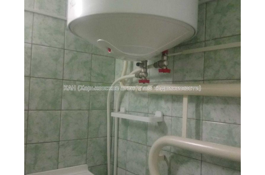 Продам квартиру, Ощепкова Андрея ул. , 2 кім., 42.30 м², капитальный ремонт 